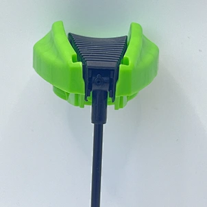 spray paint can nozzle